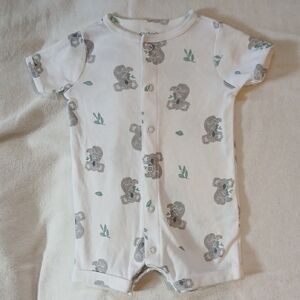 child of mine White Short-Sleeve One-Piece with Gray Koala and Green Leaf Print